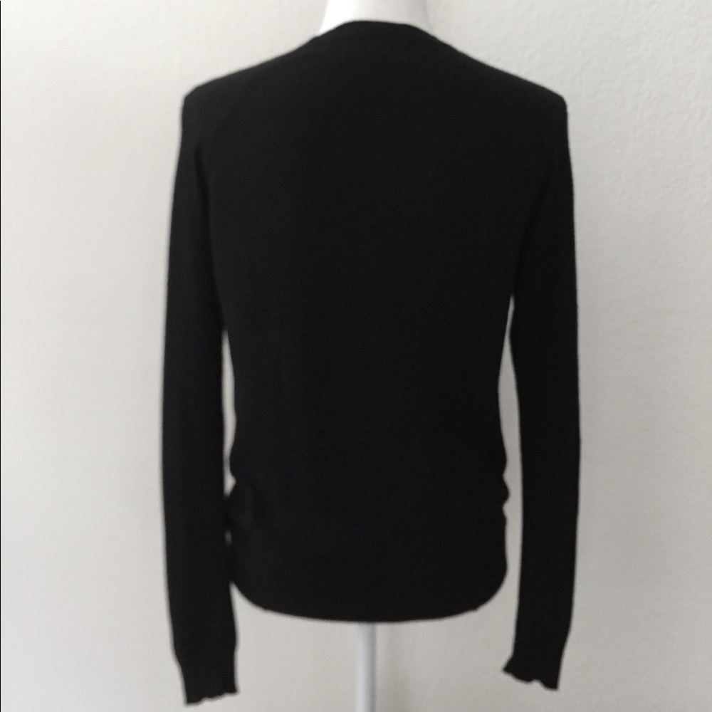 Mossimo Black light weight sweater.  Sz M.  EUC. - Picture 5 of 5